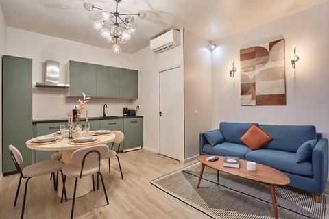 Charming Duplex Center of Paris