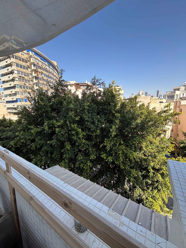 Localz house - Studio XL - {Balcony}