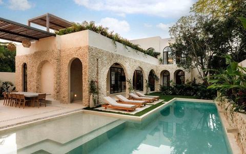 Casa Colina | Award-Winning | Rooftop Bar & Pools