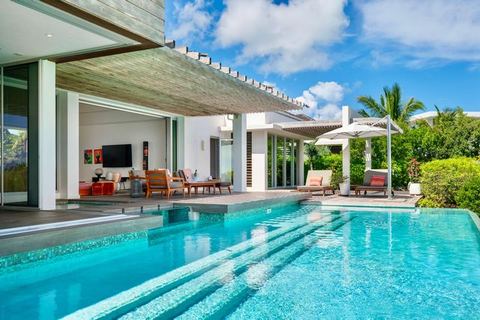 Villa Cosmo · Award-Winning · Luxury · Concierge — Providenciales
