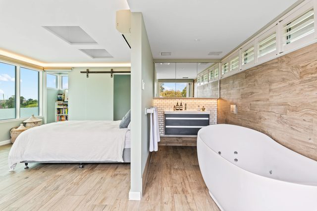2 bedroom tropical beach escape