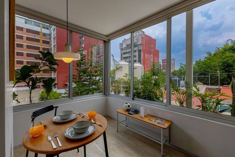 Casa Hugo | Top Floor Light in Anzures
