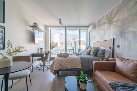 HOM Studio with pool and parking · Las Condes