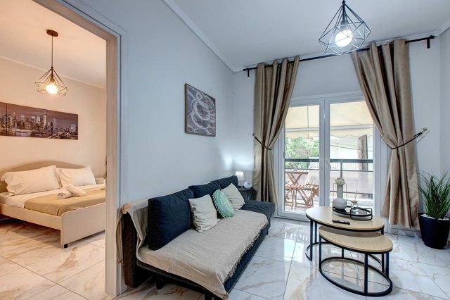 Fresh 1 Bd Apartment with Balcony in Thessaloniki
