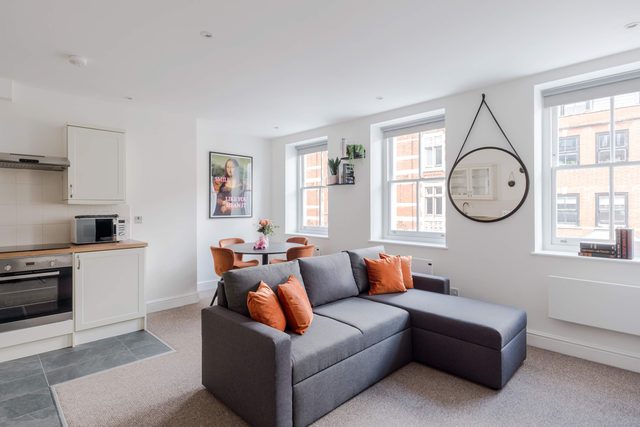 Stylish 1-bed Flat · Fitzrovia · Sleeps 4