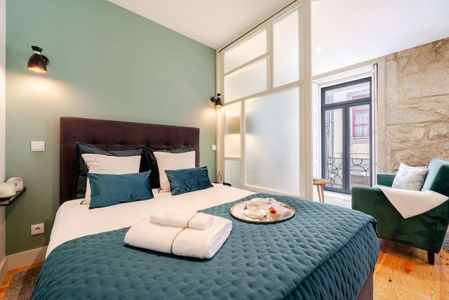 Bright, Cozy & Central Studio by HostWise