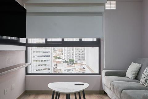 Geko | Streamlined 3BR w/ City Views Near Larcomar