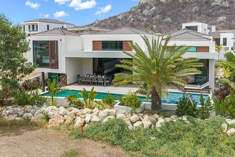 Villa Azure Fairways- luxury villa at Bluebay — Bluebay