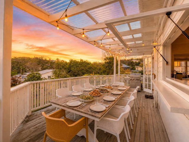 Island Villa - Central Oneroa Garden Retreat