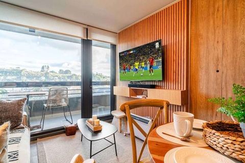 HOM 1-bed with terrace and parking · Near centre