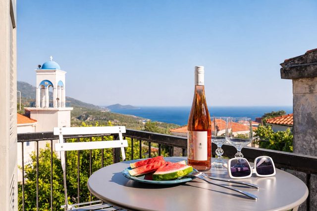 The Yellow Donkey, Koumeika Traditional Stay Samos