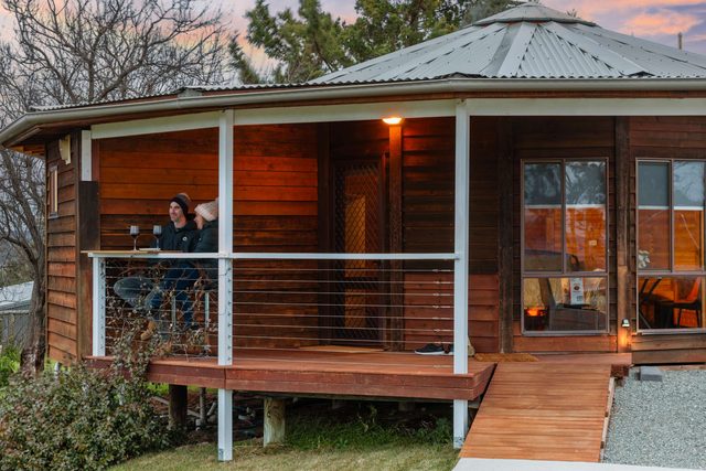 Yurt on the Hill -Unique & Peaceful Bathurst Yurt — Bathurst, New South Wales