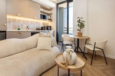 Sunny Sea Point Studio & Rooftop Pool