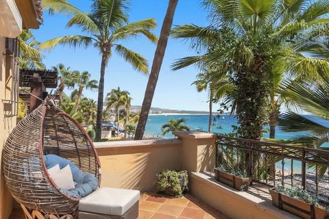 LUXURY HACIENDA BEACH RESORT 4BR BEACH FRONT VILLA