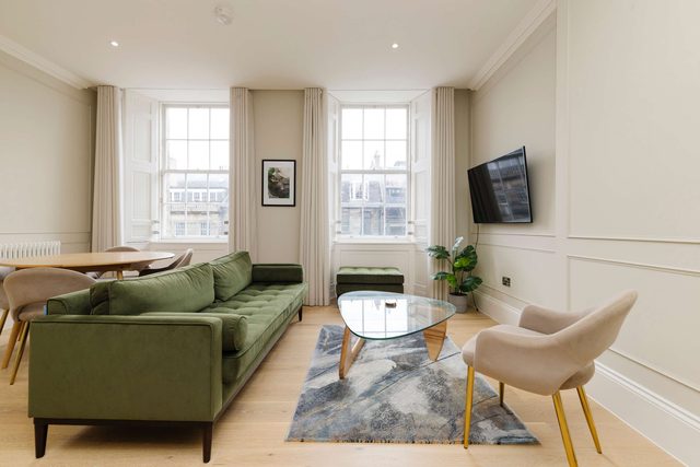 Stylish Apartment on Castle Street