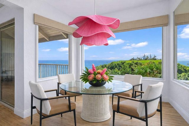 Hale Puka La, Luxury Oceanview for 8, Beach Access — Princeville, HI