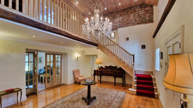 Stunning 5-Bed Period Home, Gardens & Tennis Court — Malahide, Leinster