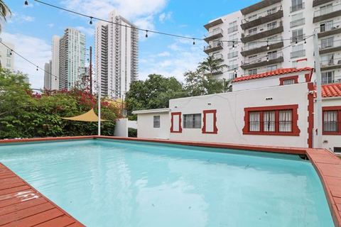 5 Bedroom | Home Near Wynwood | Pool |Free Parking
