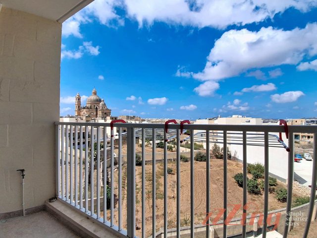 Spacious 2BR Family Apt in Central Gozo Location