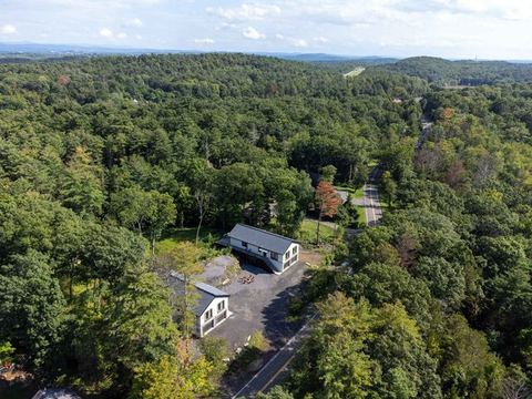 Twin Pines Lodge - Luxury Cabin, Kid Friendly