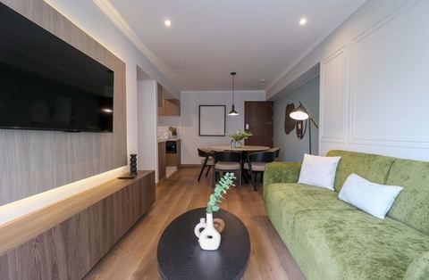 Geko l Royal 3BR w/Parking & Balcony near Larcomar