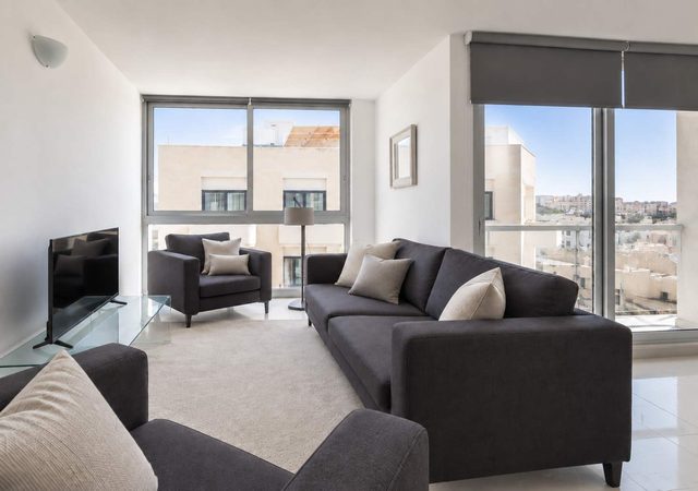 Spacious 3BR Near Spinola & St George's Bay