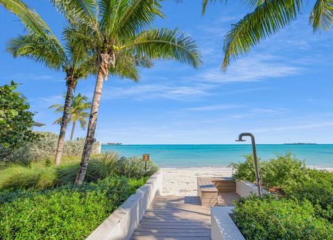 Aqualina 1102 Penthouse — Nassau, New Providence