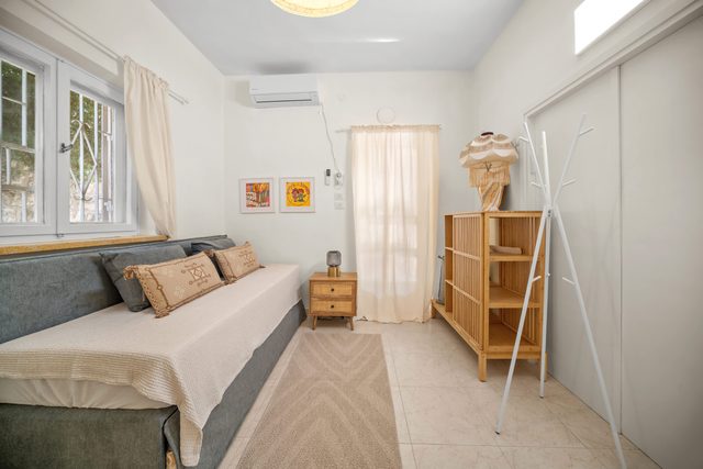 Beautiful 3BR in Shaarei Hesed By Isrentals