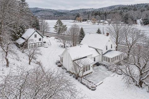 Lakefront 4-BR Retreat Near Okemo