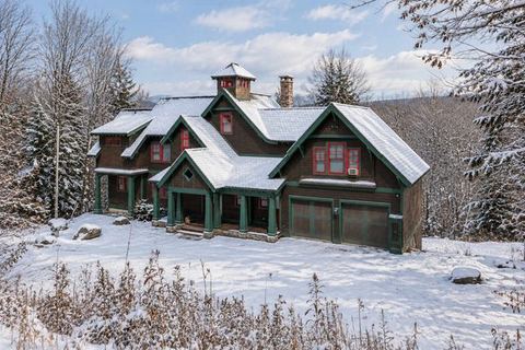 Ski-In/Ski-Out 5-BR Estate on Okemo Mountain