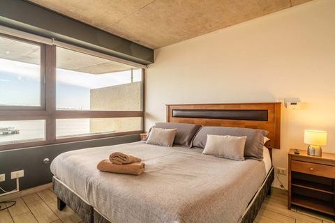 HOM 2-bed with terrace and sea view · 8th floor