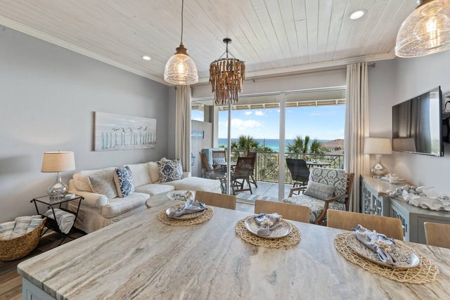 Escape to 30A & the beach! Heated pool! Gulf view! — Santa Rosa Beach, FL