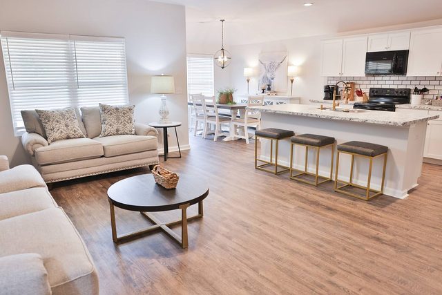 New Home 3 mi. from Talladega Speedway w/King bed! — Lincoln, AL
