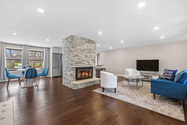 Radiance - Single Level Home