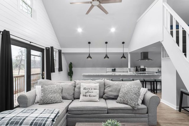 Reset- by the River w/ Game Room - near Wisc Dells — Lyndon Station, WI