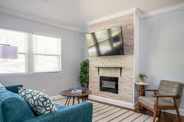 4BD/3BA Modern Decatur Retreat - 3 Miles to Emory — Decatur, GA