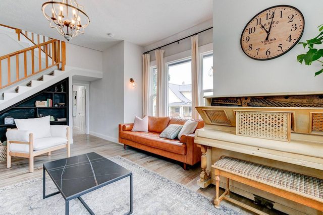 Willamette Valley Victorian | near Tasting Rooms