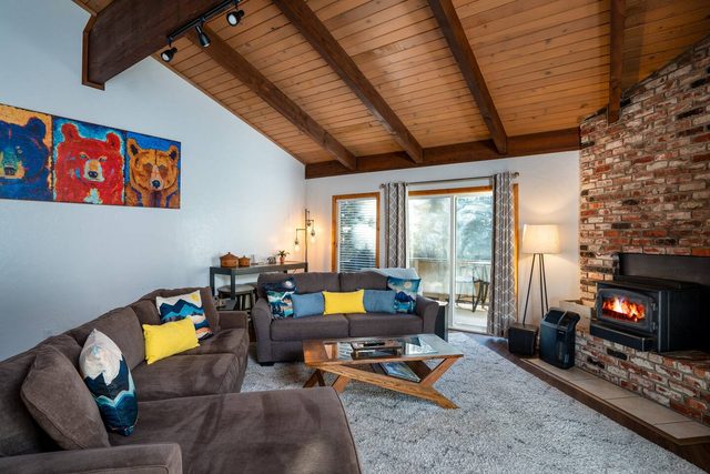 Paddle Peak Sand Harbor Retreat! — Incline Village, NV