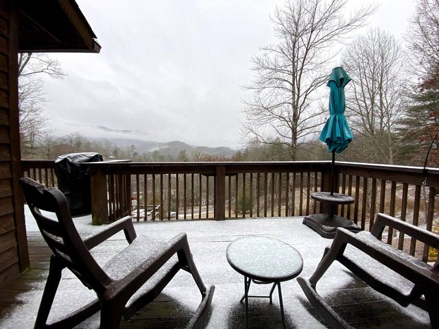 Paradise Peak - Tranquility and majestic splendor! — Butler, TN