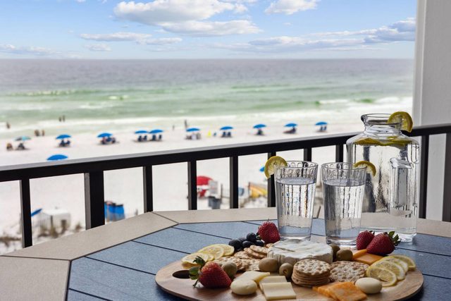 Spacious, elegant, beachfront, w/office — Fort Walton Beach, FL