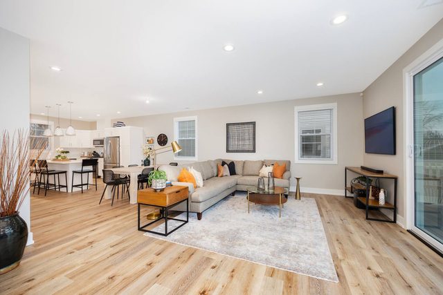 New Saugatuck Home: Hot Tub & Walk to Town