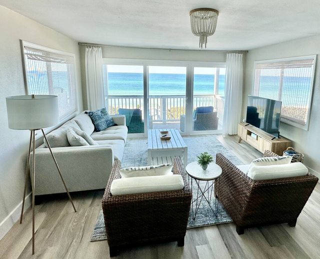 Blue Haven 30A - Gulf View | Private Beach Access — Seacrest, FL