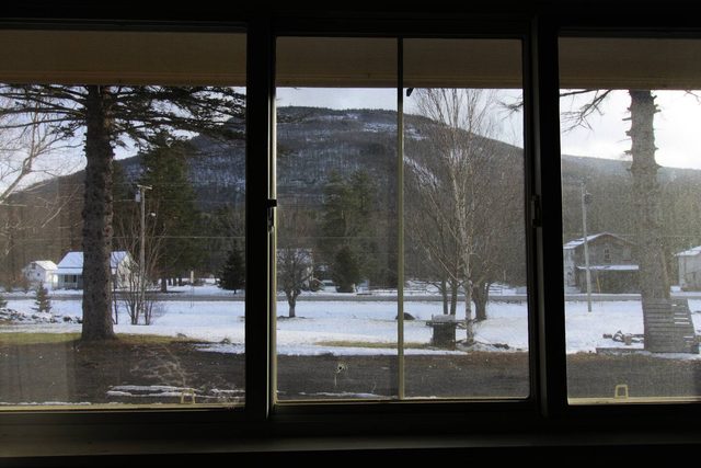 Perfect Lodge /w Gameroom Center of Hunter MT 9