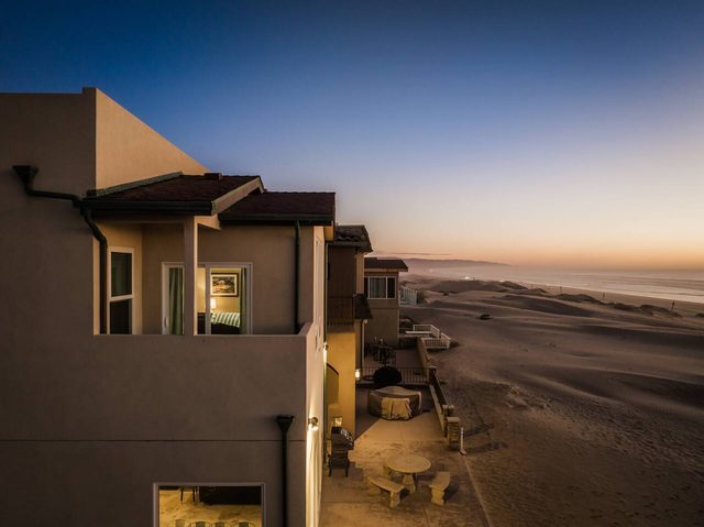 Strandcastle Beach House 2.0 - Oceanfront! — Oceano, CA