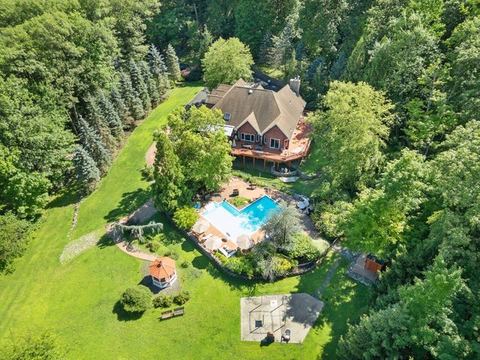 DREAM Home, Pool, Hot Tub, Game Rm & Mountains.