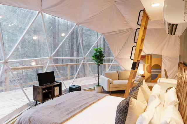 Elevated Stay| Hot Tub| Woodsy Dome Experience — Beattyville, KY