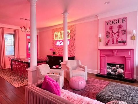 Pink Posh Place - a girls getaway + bachelorettes!
