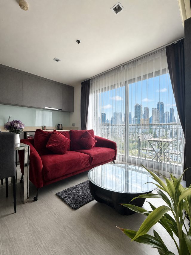 Co-Property - Rhythm 36 Sunset Cinema Suite | 65in QLED + Bose, Infinity Pool