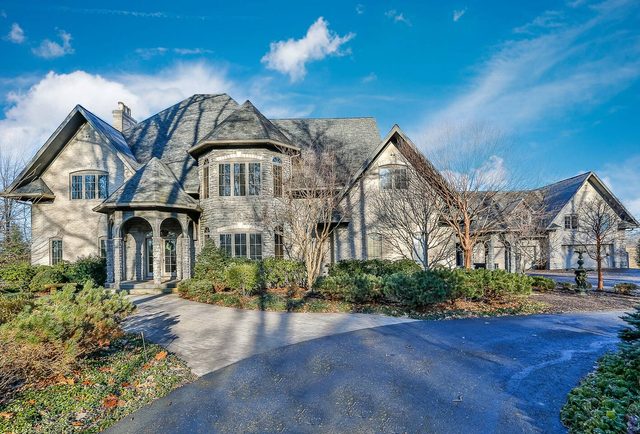 The Estate House-Timeless Elegance at 1885 Farms