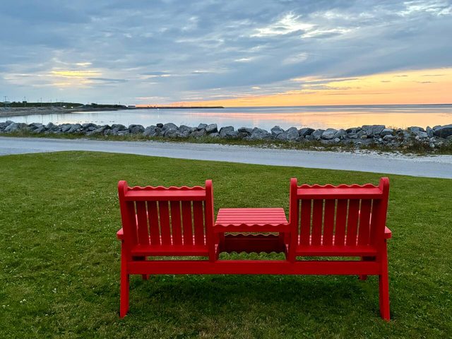 The Shallow Bay Room — Cow Head, Newfoundland and Labrador